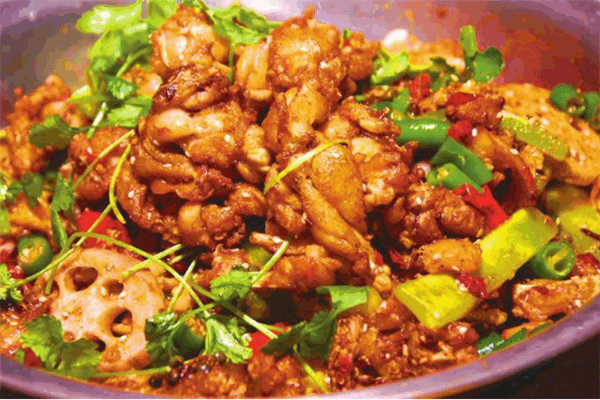 同桌的蛙炭火蛙锅